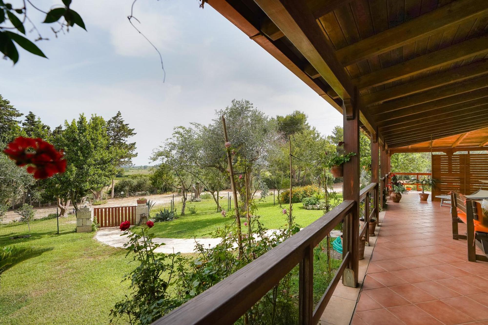 Casa Vacanza Russo Fernando Alimini Zewnętrze zdjęcie