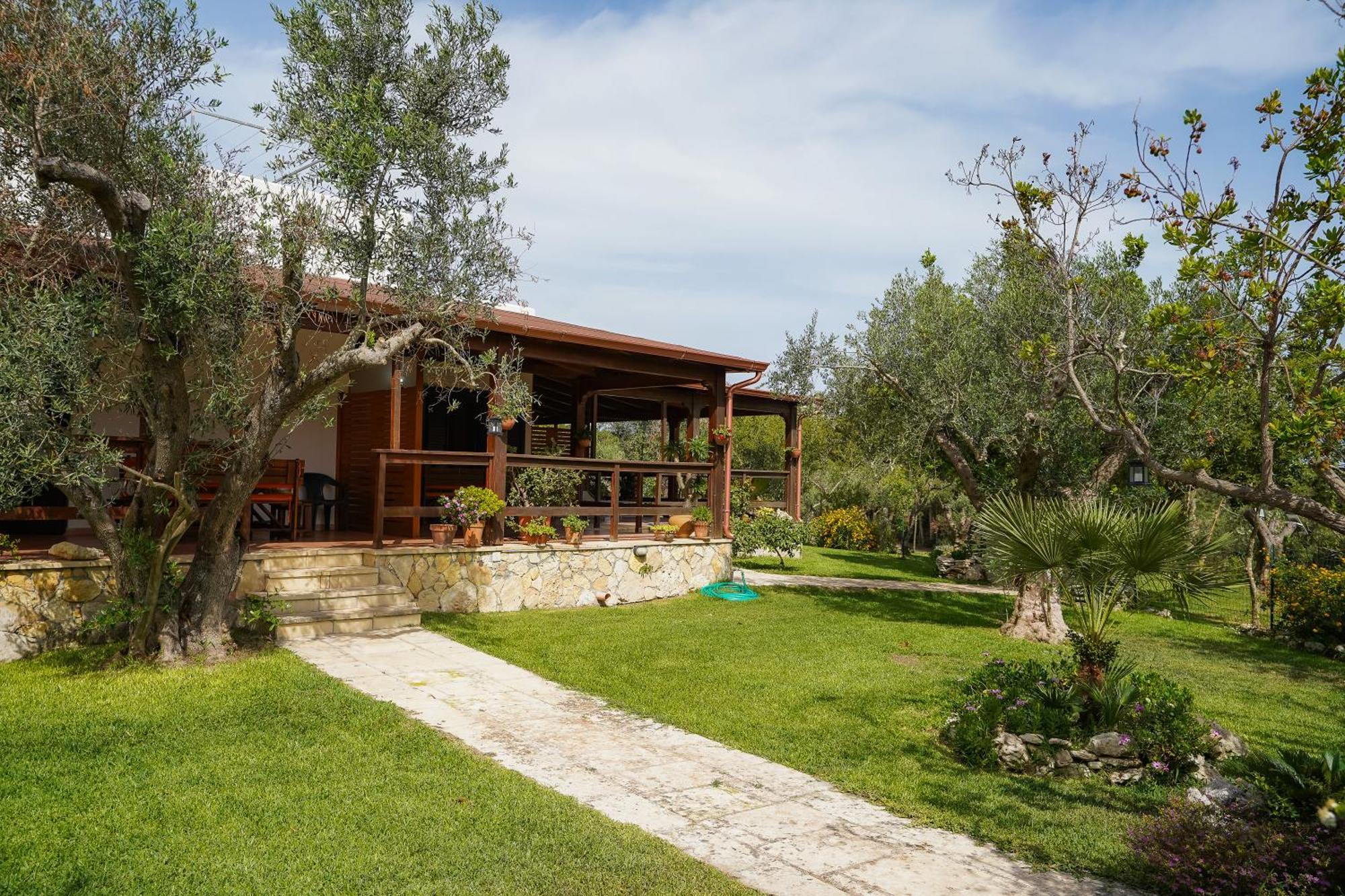 Casa Vacanza Russo Fernando Alimini Zewnętrze zdjęcie