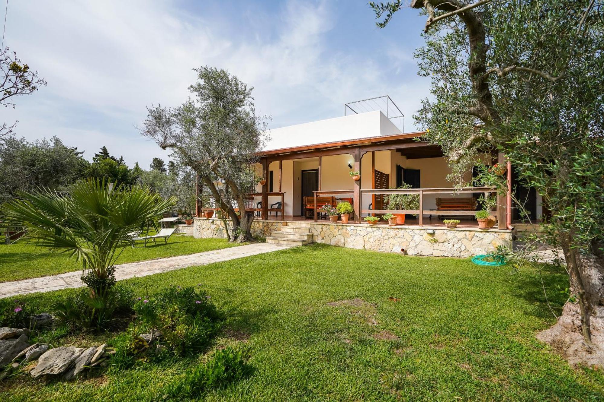 Casa Vacanza Russo Fernando Alimini Zewnętrze zdjęcie